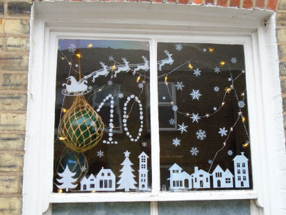 2024 Gwydir St festive window
